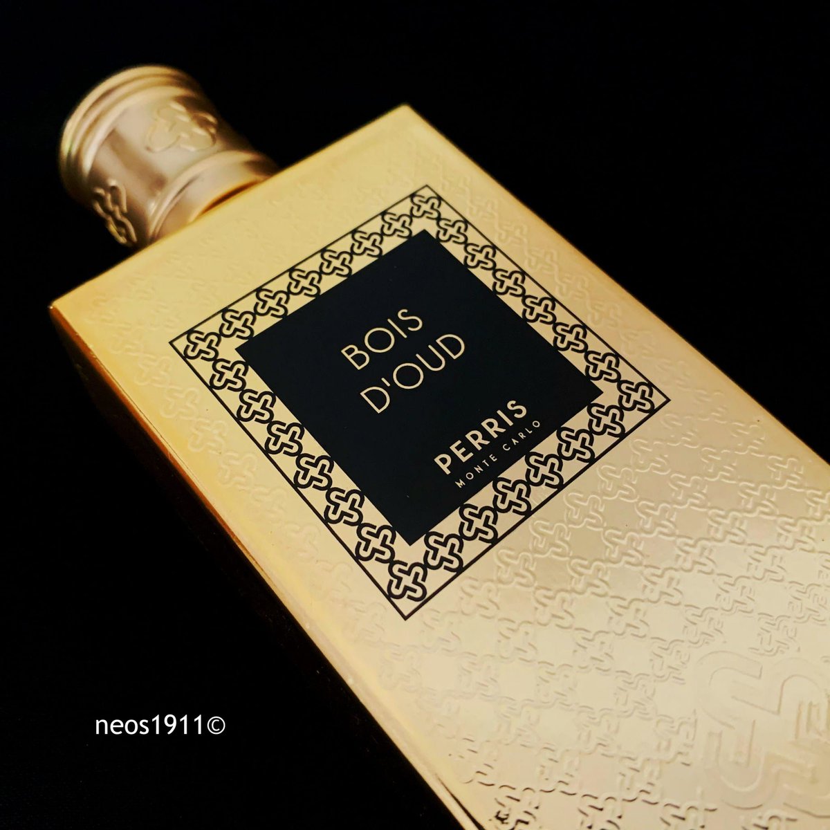 L'abbraccio del deserto.
Bois d'Oud #perrismontecarlo
👉bit.ly/3hlqgma
#neos1911 #caserta #nichefragrance #nicheperfume #profumeriaartistica #perfume #fragrance #luxury #Exclusive