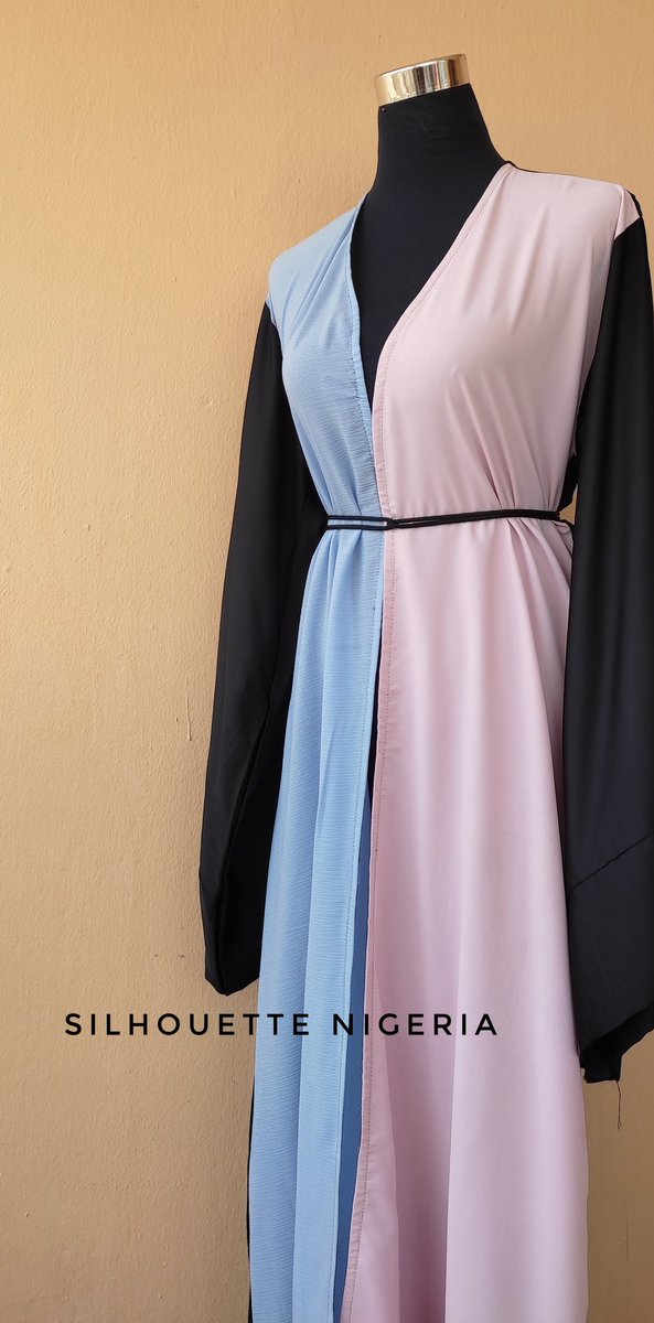 silhouette_ngr's tweet photo. First frame
NGN 7,000 + tassel belt

Two toned abaya.
NGN 6,500 + tassel belt.
----------------------
Please send a DM to make inquiries or 
WhatsApp 09013589158
Call 09049792850
#abayakano
#shopsilhouette 
#modestfashion https://t.co/09eL82hCjF