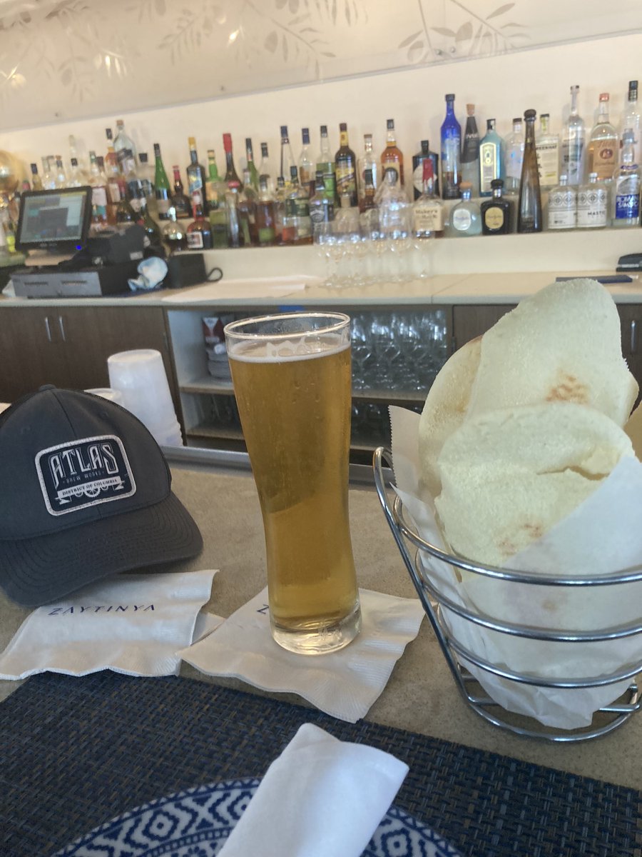 dc_atlas's tweet photo. Delicious 😋 food @zaytinya washed down with an ice cold @AtlasBrewWorks Ponzi IPA🍺 is hard to beat. Thanks for supporting local beer @chefjoseandres #SolarPoweredBeer #DrinkLocal https://t.co/ObX16wuGCs