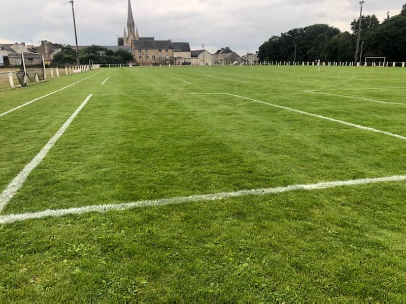 CadetsBains's tweet image. Terrains tracés, on attend plus que vous demain pour cette première nuit du Futnet ! Dernières Inscriptions sur place à 18h30 demain. Diffusion des matchs de l'Euro. Buvette et restauration sur place.