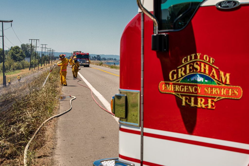 GRESHAM BANS USE OF FIREWORKS EFFECTIVE IMMEDIATELY; USE NON-EMERGENCY LINE TO REPORT