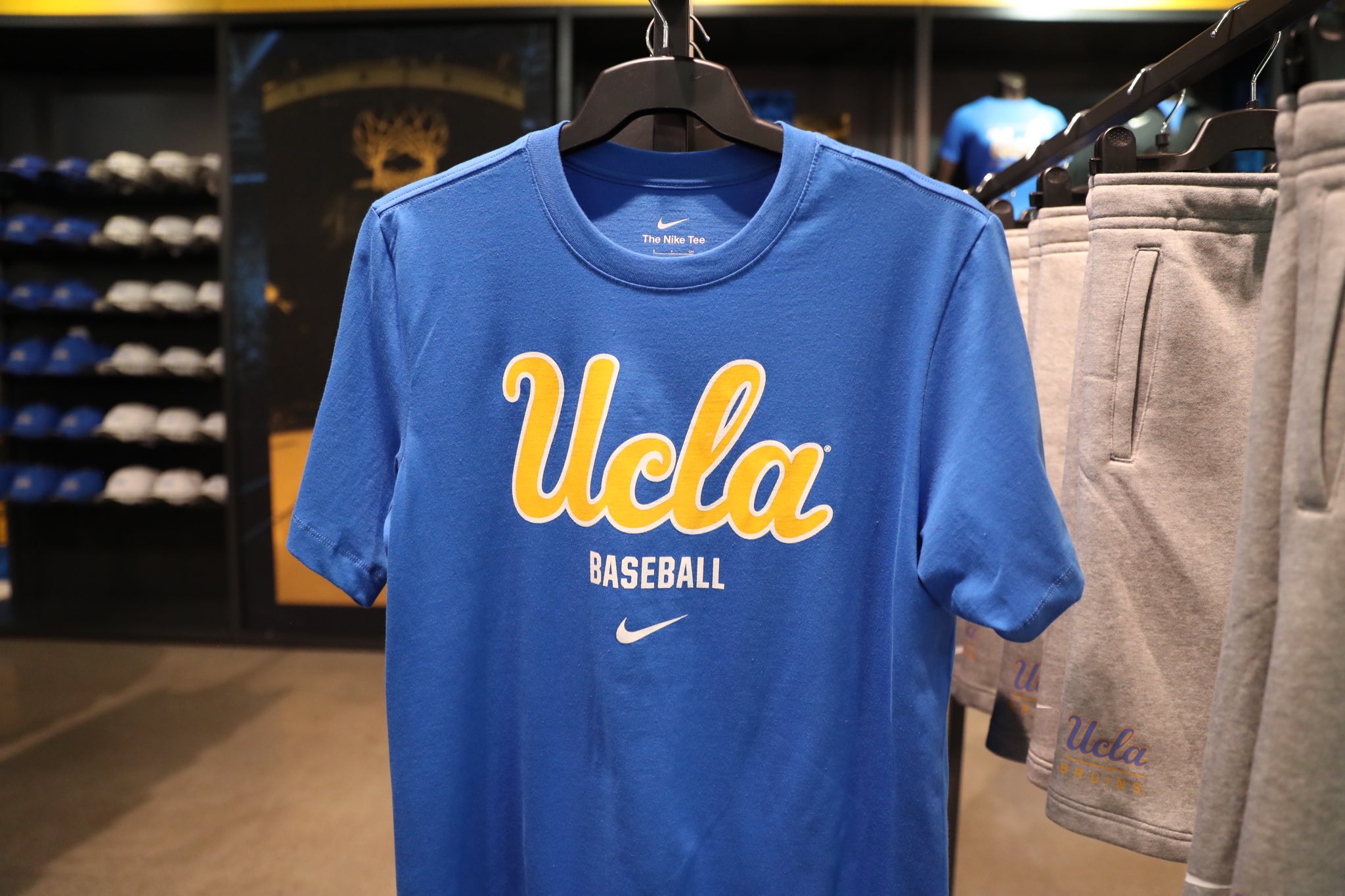 Twitter a new Nike gear is now available on campus at the UCLA Store. #GoBruins https://t.co/oLefIyy4wO" / Twitter