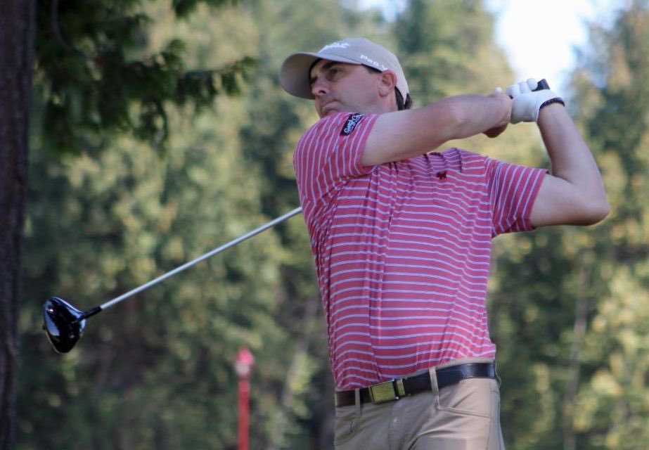 Great <a href="/PGAofBC/">PGA of BC</a> spotlight on hubby <a href="/DerekJJWhipple/">Derek JJ Whipple</a>. 🥰 Read it here: pgabc.org/members/whippl… Photo credit: PGA of BC