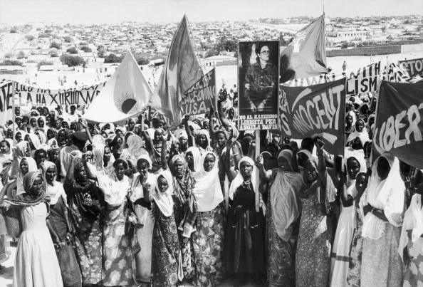 "If people come together, they can even mend a crack in the sky."

~ Somali 🇸🇴 Proverb