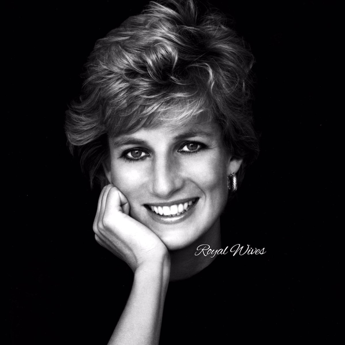 Royal Wives tweet media