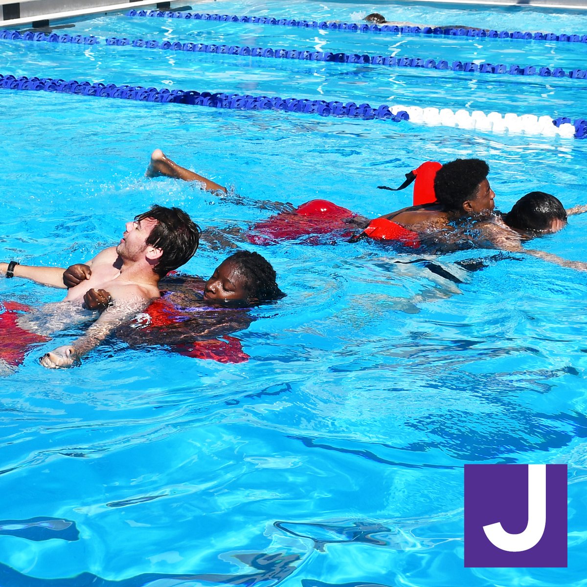 JCCIndianapolis's tweet photo. Learn how to save a life at upcoming American Red Cross Lifeguard Courses!
Info/registration: https://t.co/UETfAcki5W
#americanredcross #lifeguard #lifeguardcourse https://t.co/VPCkY8OcCx