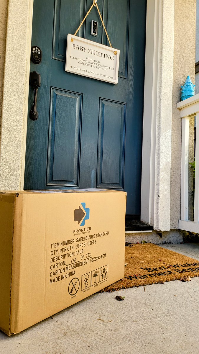 TaofikiG's tweet image. One of our babies is headed to a Wyoming hospital 😭🙂Japan and Canada are coming in the near future 🙌🏿🤞🏿 #goals2021 

Our marketing budget is 0. So SafeSeizure being national is thanks to all who share and connect us to their hospital. 

Thank you all! #NurseTwitter #Epilepsy