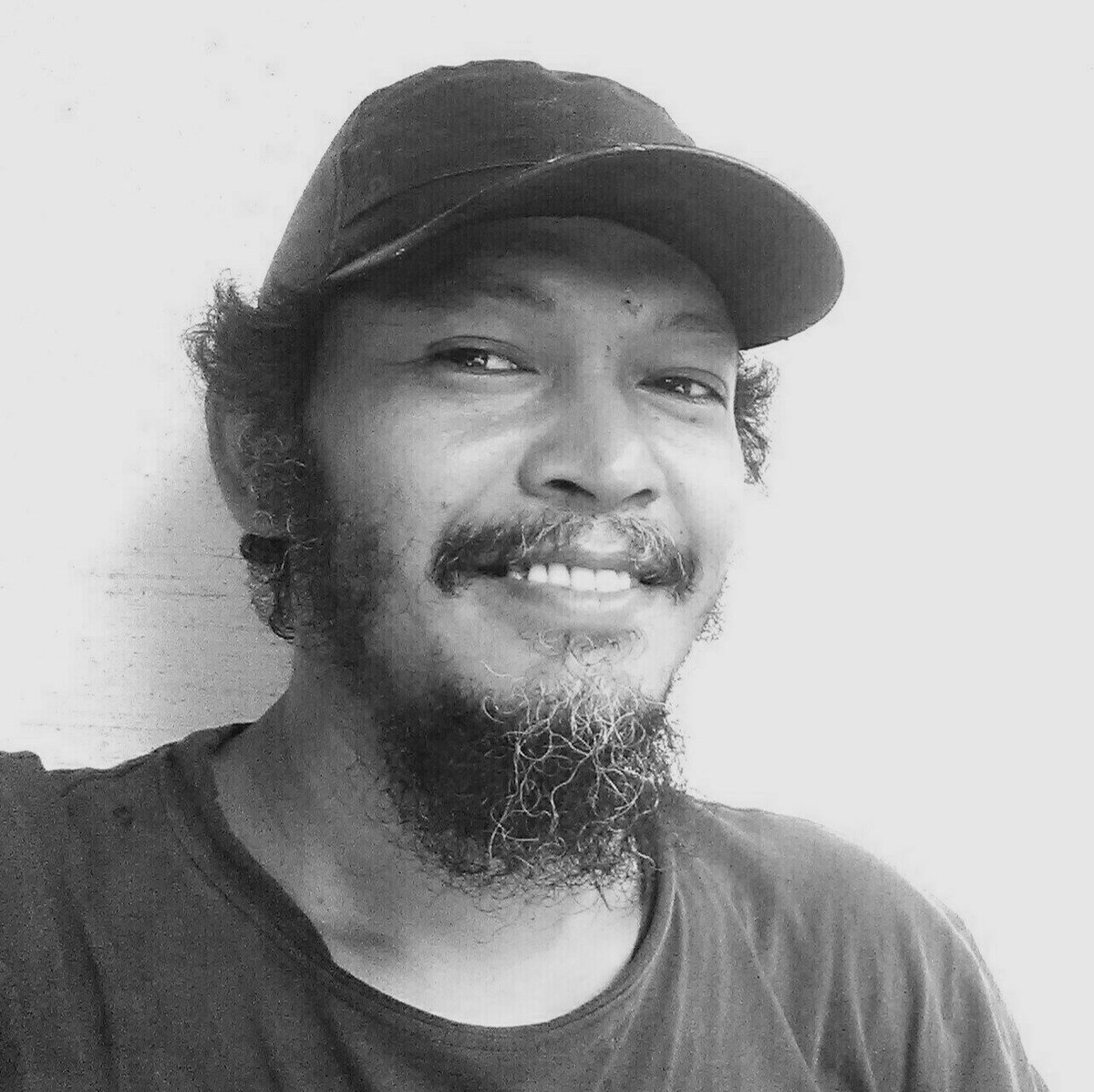 TheStupidLolo's tweet photo. @yan_widjaya "Manusia menciptakan agama, agama tidak menciptakan manusia."

CATATAN (4): Bener ternyata, ada SEDIKIT #marxism di #PuzzleInMyBrain. Saya harus akui ini. Tapi untungnya, saya sadar akan #BandulEkonomi.

cc: @Puspen_TNI
#JustLuten2021 https://t.co/SqojhETAnR