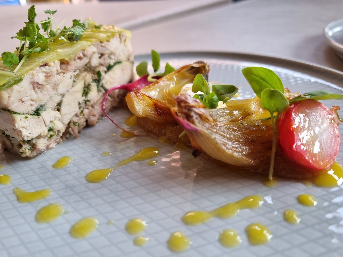 NigelLees2's tweet photo. Retirement dinner tonight. 
Starter of pressed leek and guinea fowl terrine, picked rainbow beetroot, golden raisin puree, roscoff onion and a chardonnay vinegarete. @LandaVaida @melrahaman @rebeccasenior77 @HolroydHowe @CityofLdnSchool @DanielCollier84 @DamianBlake4 https://t.co/l4dzzNd9DW