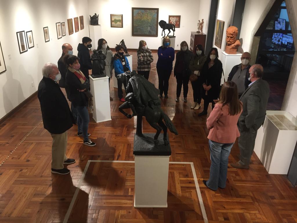 AguerreEnrique's tweet photo. #MNAV #josebelloni #simplementebelloni  Visita guiada realizada en la Sala 1 del Museo Nacional de Artes Visuales, exposición "Simplemente Belloni", a cargo de Pepe Belloni y Yanet Chango, hoy jueves 1° de julio.  

@MEC_Uruguay @CulturaMEC @MuseosUruguay https://t.co/3ouzZbwzxj