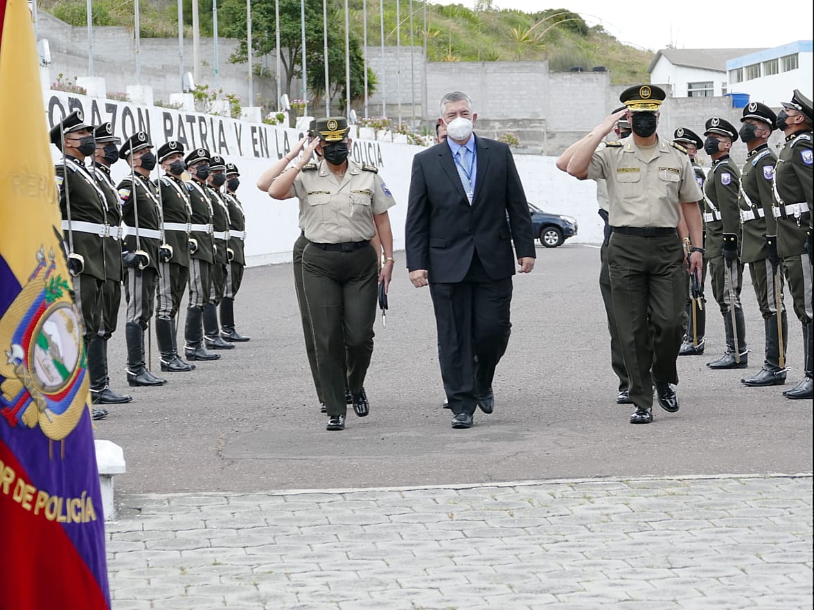 Policía Ecuador tweet media