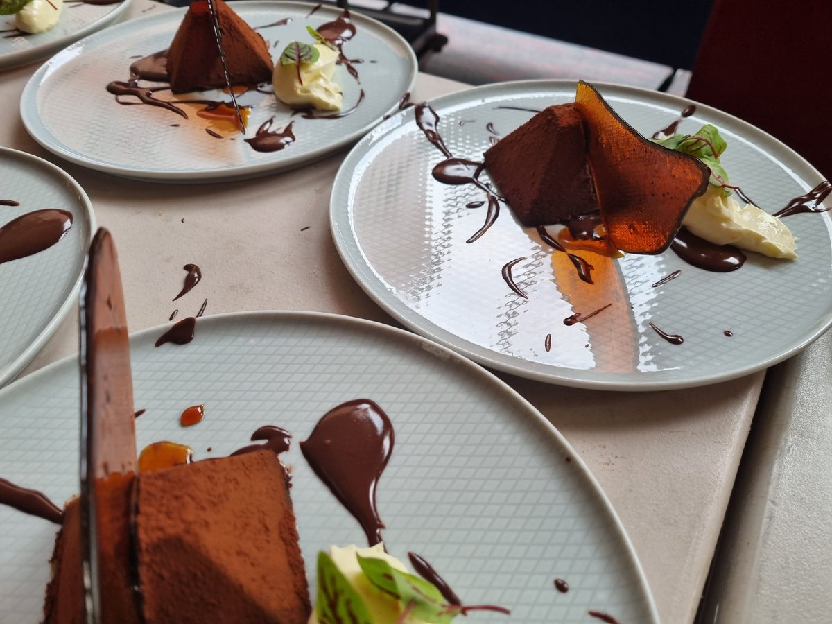 NigelLees2's tweet photo. Retirement dinner dessert: Bitter chocolate delice in a cocoa dust with salted caramel crisp, chocolate sauce, and citrus cream.@CityofLdnSchool @LandaVaida @DanielCollier84 @DamianBlake4 @mikecheftaylor @melrahaman @rebeccasenior77 https://t.co/QhasbKhA1i