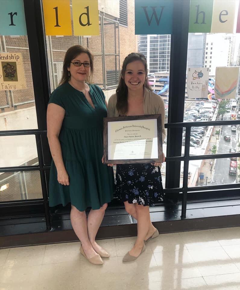 So proud to graduate another critical care colleague. Great things are ahead for this ⭐️!
@ASykedPharmD <a href="/JeffPharmRes/">Jeff Pharmacy Residency Programs</a> #twitterRx #PharmRes #PharmICU