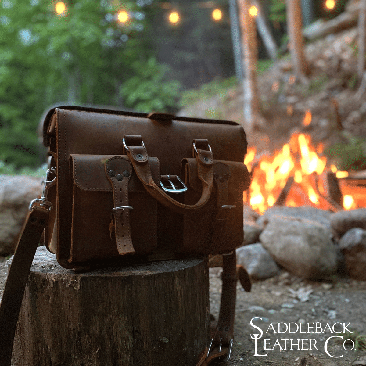 saddlebackbags's tweet image. If you haven't seen it already, this is the Flight Bag Leather Briefcase. This was a fun bag to design and it's a popular favorite. Hat tip to Megan H.
saddlebackleather.com/flight-bag-lea…
#FlightBag #Saddlebackbags #Saddlebackleather #LeatherBriefcase