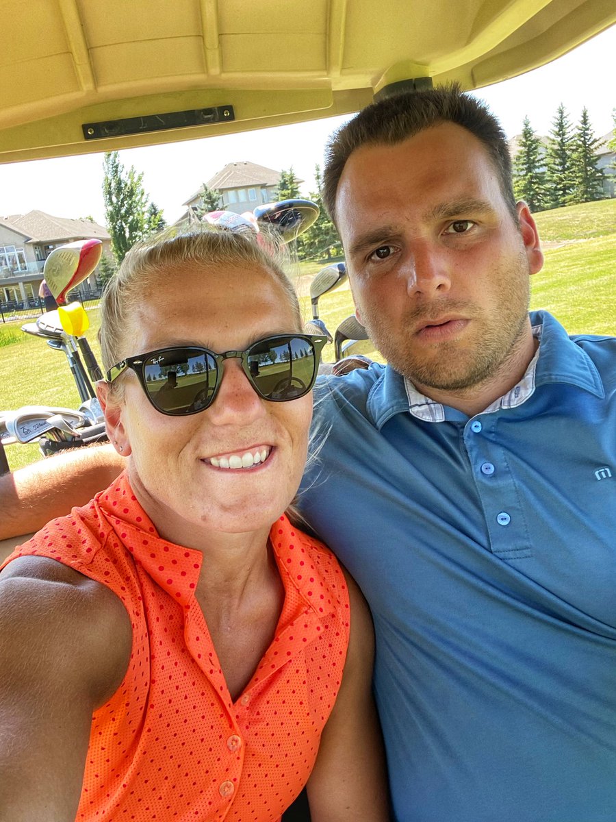 haileydeyaegher's tweet photo. Another day another golf course played with @grainman44 + @jennmckay19 while the pups chill in the air conditioning https://t.co/gWPAjF2KA2