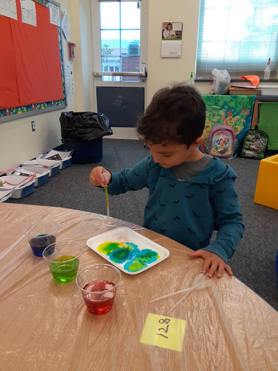 SRCheek89's tweet photo. This first week of the Elevate Academy has been a blast ! These kiddos love STEM! https://t.co/UFJspJ6DWN