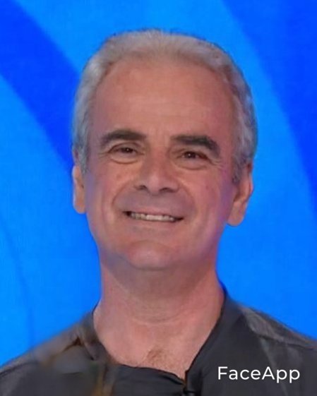 ##pasapalabra298 #EspecialPablo Pablo antes            Pablo después
de los anuncios↓    los anuncios de los 
                                   anuncios↓
