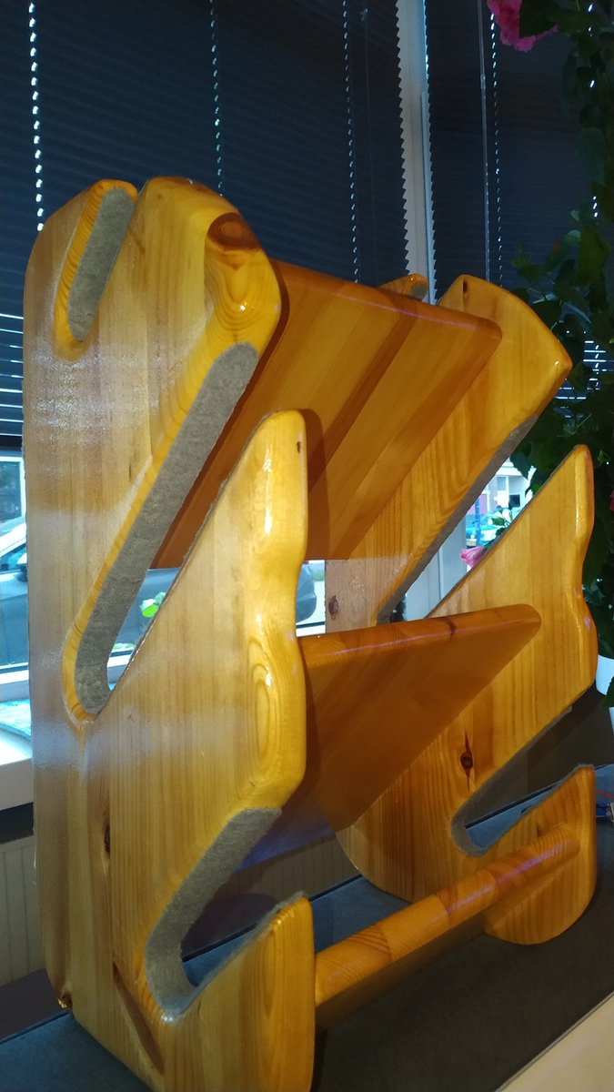 SchizoDuckie's tweet photo. My DIY #Skateboard rack got it's finishing felt touch today 😎
I think i've reached the boss level of #IkeaHacking with this one, in it's previous life this was Trofast closet with the blue doors https://t.co/iGWWRM8Rao