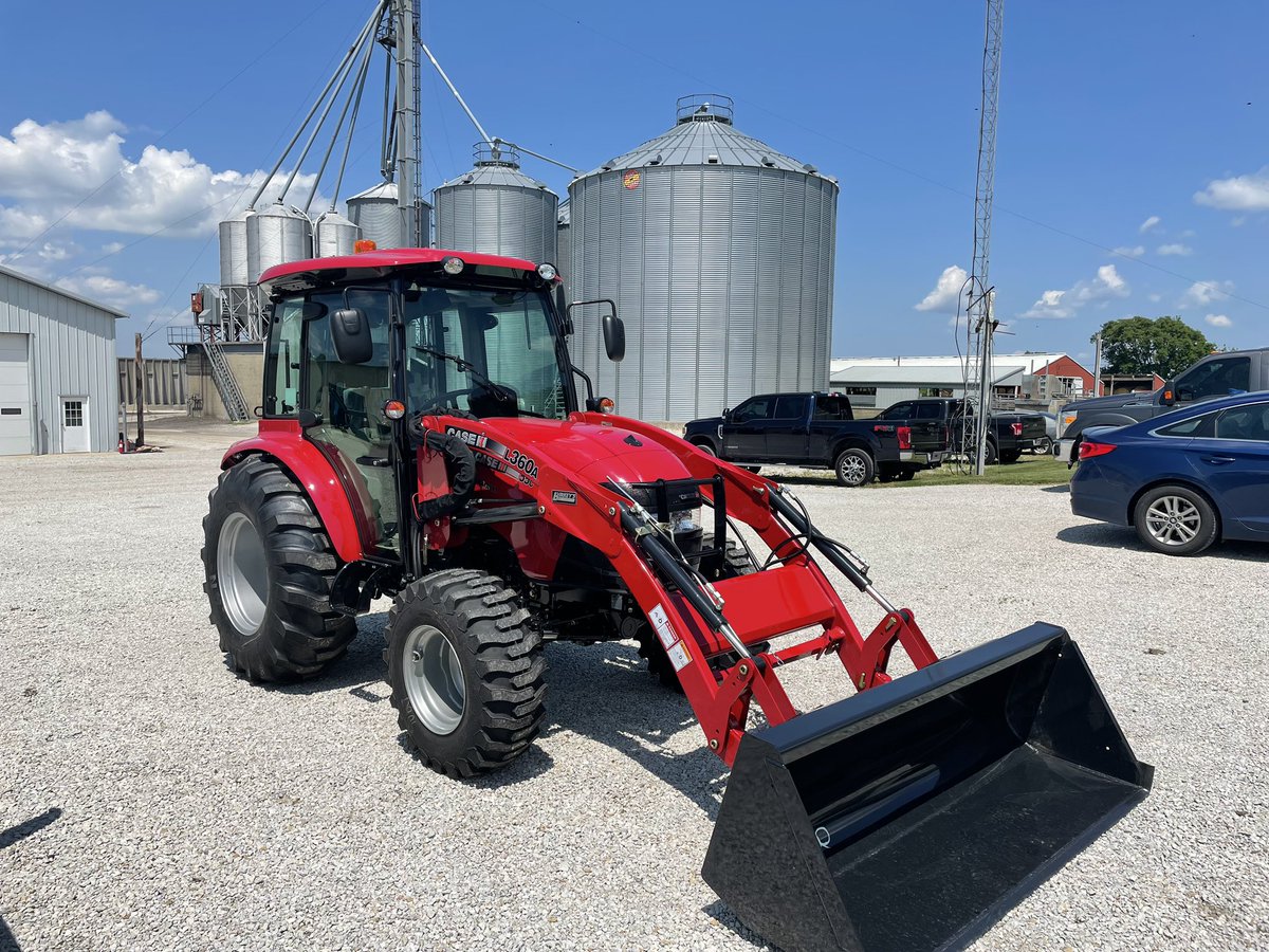 dfost85's tweet photo. A new @Case_IH Farmall 55C got delivered to a new home today @Birkeys https://t.co/c6CuTL5Gnd