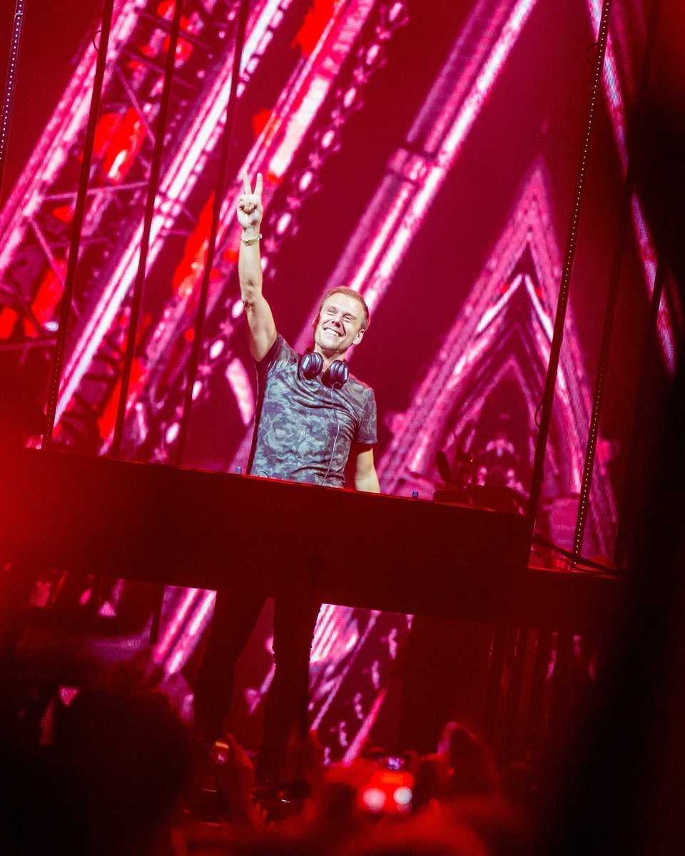 CarlosVegetoZ's tweet photo. Fantastic start to the Month with a New Big Episode from @asot this Thursday. ๐ง๐๐ง๐๐๐ต๐๐ต๐๐ต๐๐ต๐๐ต๐๐ต #ASOT1023 โค https://t.co/3Cn4ygDKp0