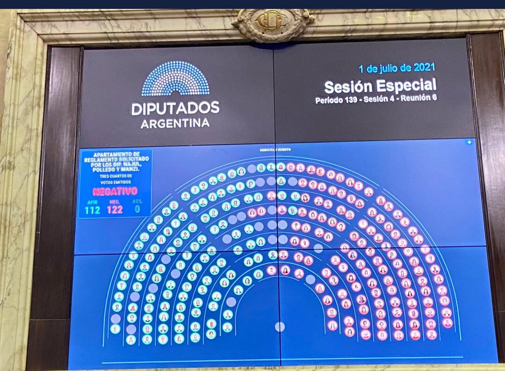 Desde el interbloque de <a href="/juntoscambioar/">JxC Juntos por el Cambio</a> pedimos de forma urgente modificar la Ley de Vacunas para que miles de niños con enfermedades preexistentes puedan acceder a las vacunas necesarias. El oficialismo se negó.