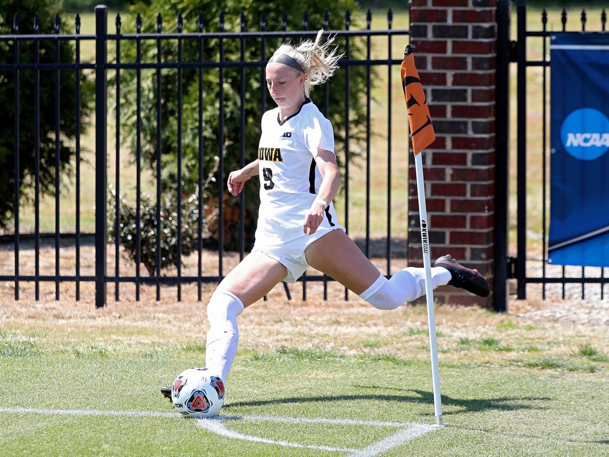 Hawkeye Soccer tweet media