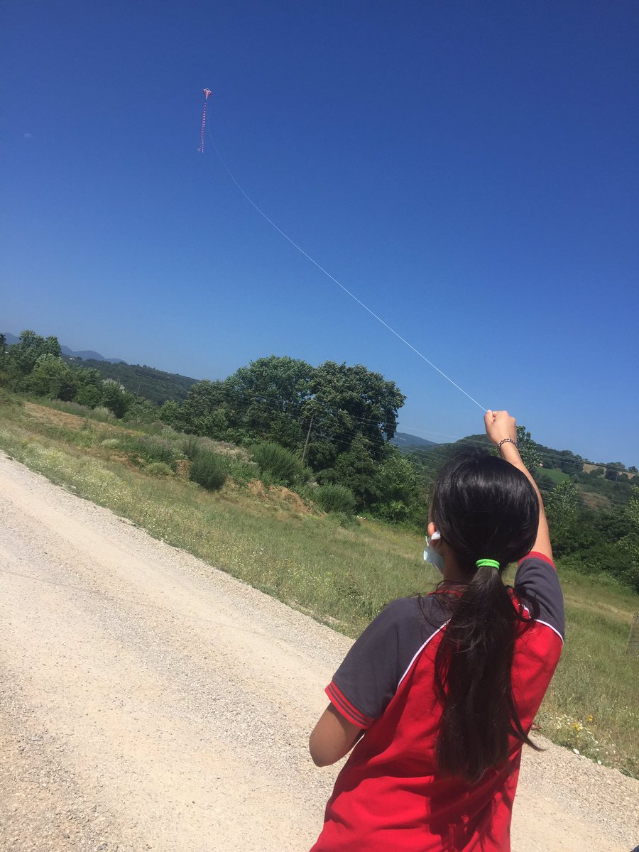 Uçurtma şenliği için hazırlıklar tüm hızıyla başladı. <a href="/ismailkrdb/">ismail KİRENDİBİ🇹🇷</a> <a href="/GSB_SinopGM/">Sinop Gençlik Merkezi</a> <a href="/sinopilmem/">Sinop Milli Eğitim Müdürlüğü</a> <a href="/TCSinopValiligi/">T.C. Sinop Valiliği</a> <a href="/sinopbel/">Sinop Belediyesi</a> <a href="/ziyaselcuk/">Ziya Selçuk</a> <a href="/GSB_Sinop/">Sinop Gençlik ve Spor İl Müdürlüğü</a>