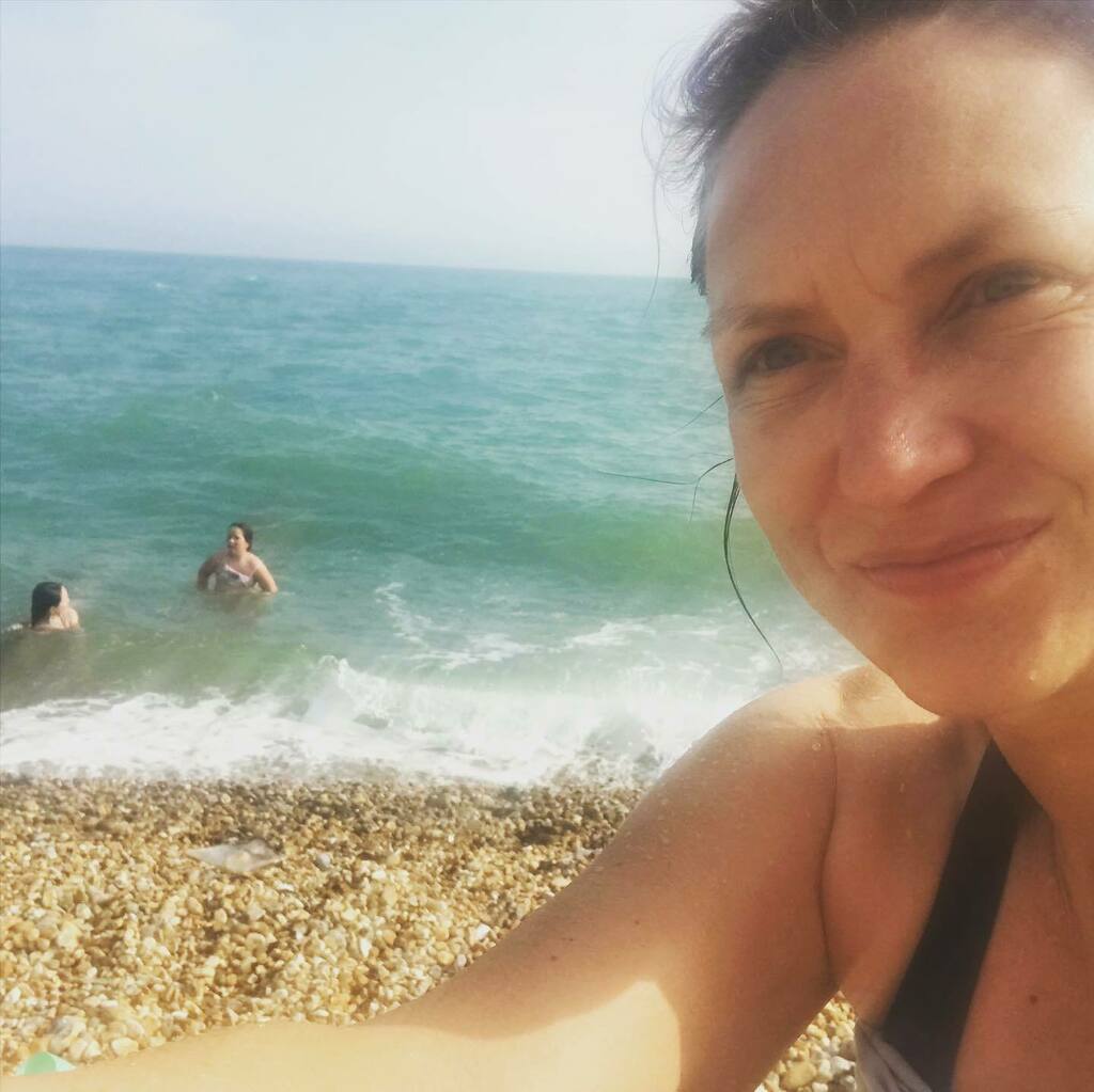 YogaHypno's tweet photo. More of this please 🌊💙 https://t.co/WnK9RBjkG1 https://t.co/0ZjY9mwmNl