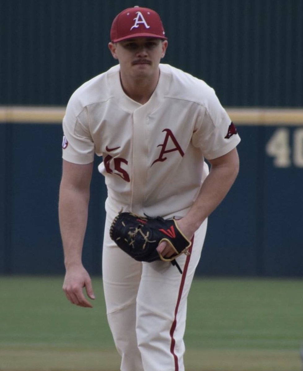 Welcome Kevin Kopps #barstoolathlete

instagram.com/kevinkopps?utm…