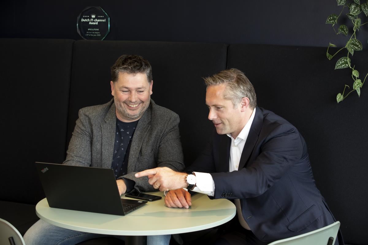 Dutchitchannel's tweet photo. BPSOLUTIONS scoort in Giarte IT Xperience Monitor 2021 https://t.co/s9eI9odJsa https://t.co/IvG5EYdn2n