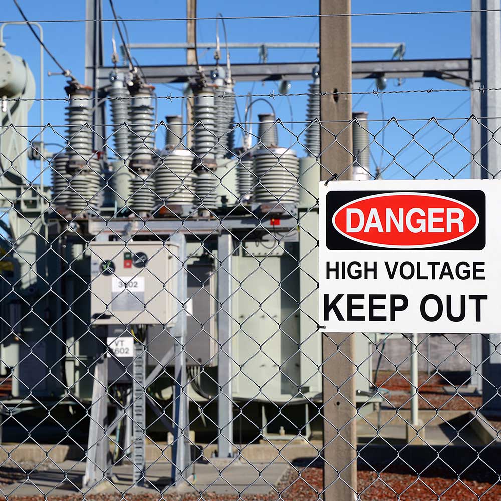 shermco's tweet photo. #CustomerFocus is one of our core principles because we know electrical maintenance impacts your bottom line – even though it’s out of your control. 

We’re committed to delivering unmatched service and trusted insight to get you up and running fast. #Shermco #ElectricalTesting https://t.co/m0hXN65CIl
