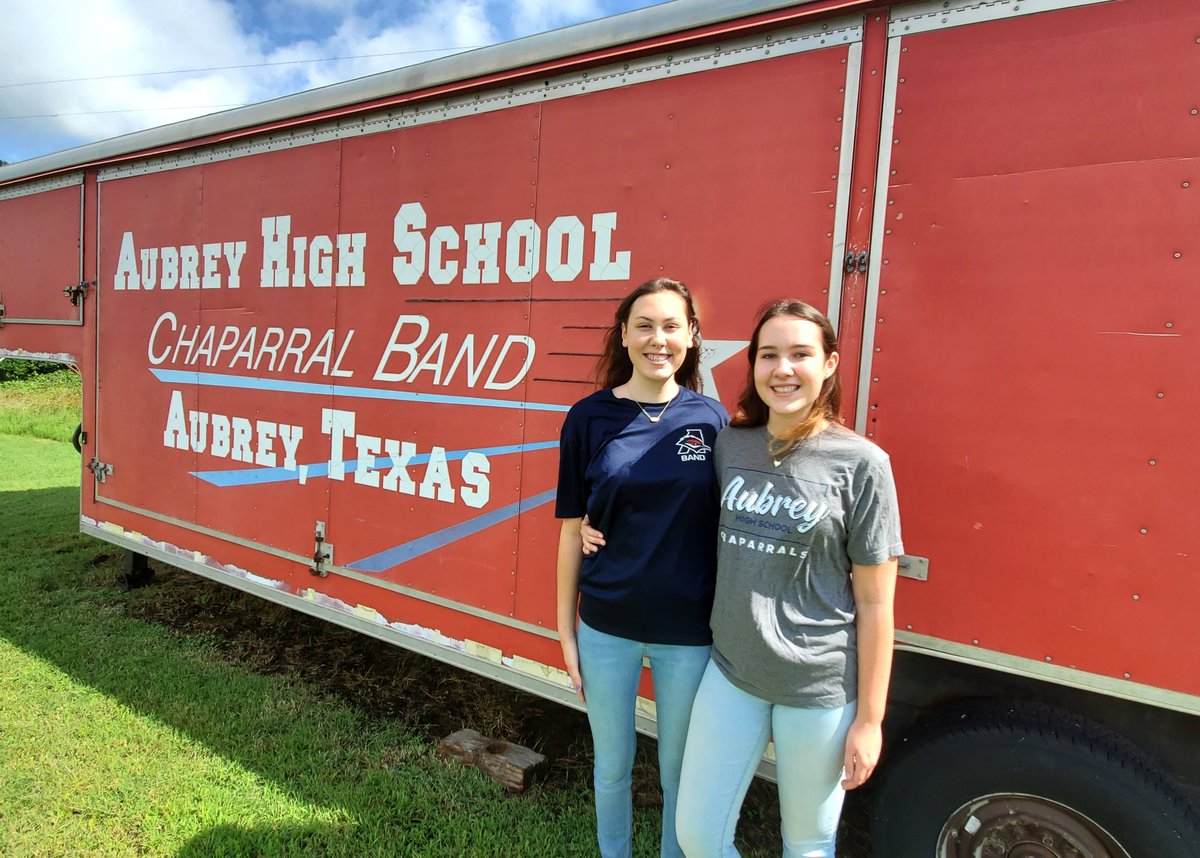 aubreyisd's tweet photo. Sisters Kaegan and Ashlynn Reynolds were selected as drum majors for the AHS marching band. They are so excited, and so are we, about the upcoming school year.  
Click this link to read more -- https://t.co/4Mk0uTxnes @aubrey_ahs https://t.co/REsM4hDW0z