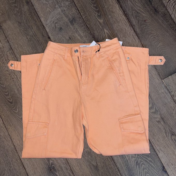 More items listed on my Poshmark✨All for $15💗 https://t.co/U1XYBMrg3p https://t.co/xLZvOjMj3L