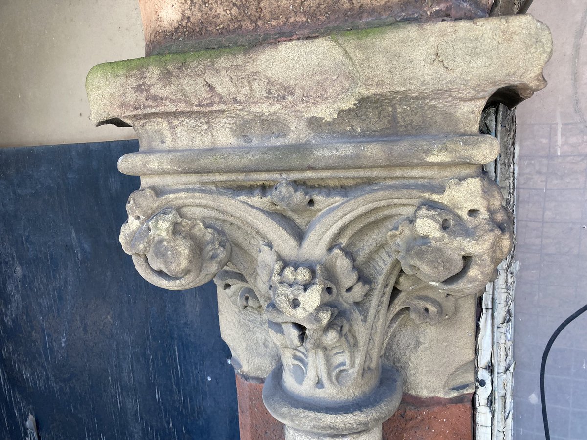 paulnelson01's tweet photo. Ancoats Dispensary has some really beautiful and iconic neo gothic features which are even more compelling when viewed close up. Looking forward to seeing this building brought back to life and taking its place once again at the centre of life in Ancoats. @buttressarch https://t.co/HboIc9VW78
