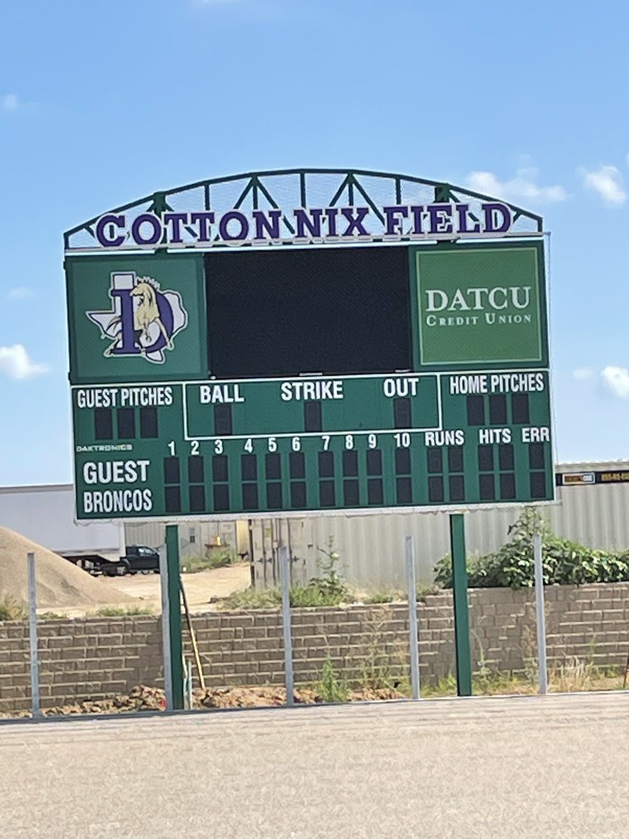 JTompkins36's tweet photo. The new Cotton Nix Field is coming right along. Man this campus and athletic facilities are gonna be special! #futurebroncos #THEDentonHS #hitabullwinasteak @Denton_Baseball https://t.co/CZJvrrgFJU