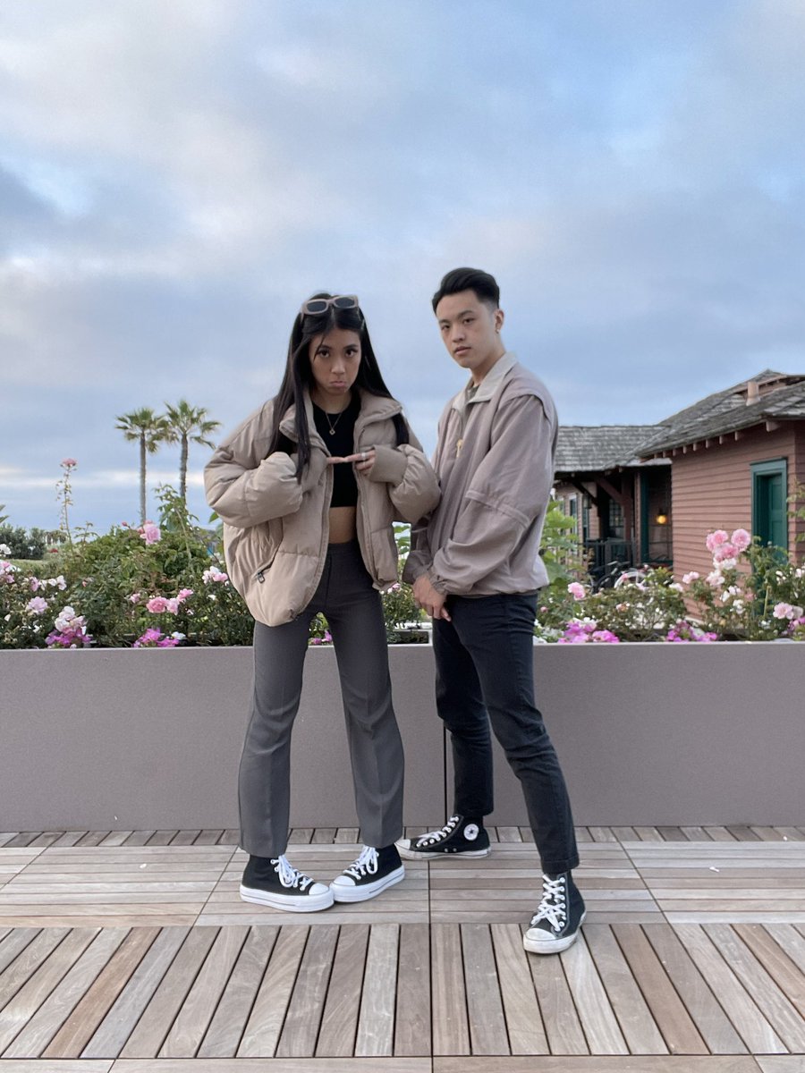 mynameisdkt's tweet image. For all the couples that are tired of taking pics with the same poses... are are sum new ideas