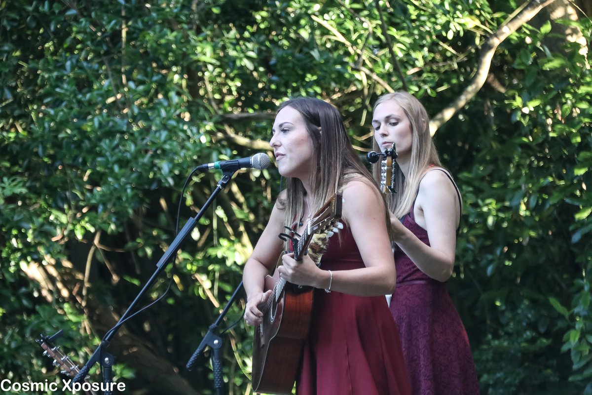 CosmicXposure's tweet photo. Tonight at @PenleeTheatre we were treated to the beautiful harmonies of @TrueFoxes who delighted everyone with their original music and a couple of covers, great band @Intocornwall @CornwallHour #penzance #truefoxes #penleepark #cosmicxposure #Cornwall https://t.co/Ad6BIy6Gfi