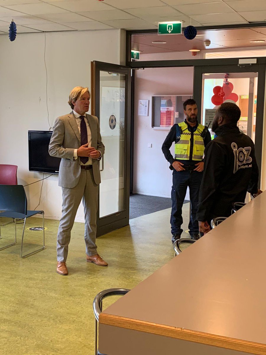 Melding politie Corona Nissewaard