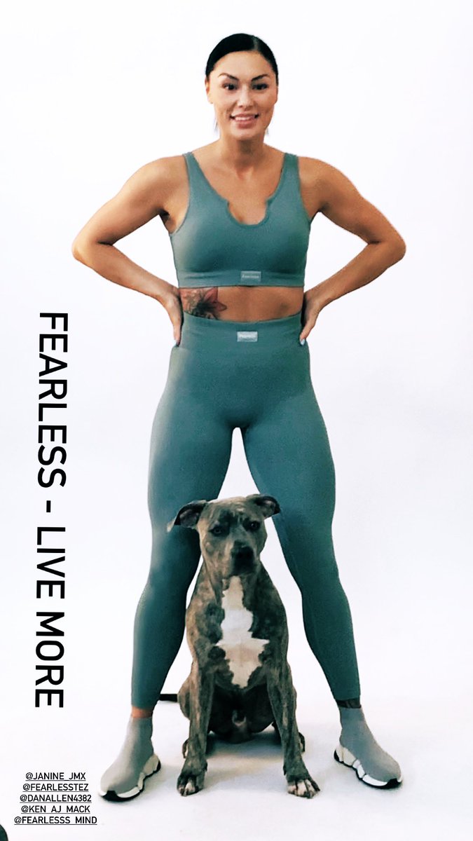 FearlessMindInc's tweet photo. Fearless - Live more.  Strong women lifting others up!  Feel empowered by the new Earth collection from the #fearlessmind range. 

#mental #health #nutrition #healthychoices #healthyfood #wellbeing #train #healthylife #exercise #healthcare #diet #wealth #illness #healthyliving https://t.co/5JpweAnXKI