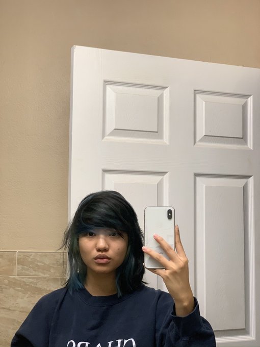 Watch v ♡ (⇀ 3 ↼)'s leaked NSFW photo on TwXstars