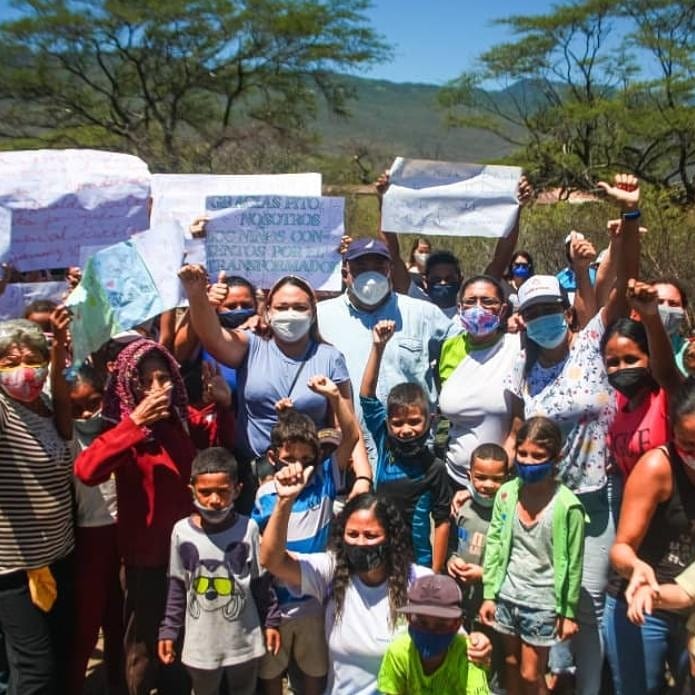 Ruta del transformador llegó a la parroquia Guzmán Guillermo⁣, municipio Miranda #Falcón
<a href="/Pablo_Acosta2/">Pablo Segundo Acosta</a>

instagram.com/p/CQzN8LdFW9E/…