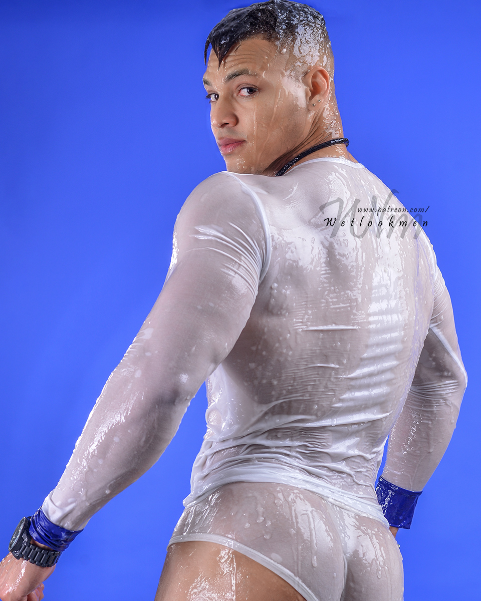 Wetlookmasculine Issue Beta JAMES https://t.co/58cpFVwRi6 James looks very sexy wearing tight white t-shirt and briefs covered in transparent slime. #wetlookmasculine #wetlookmen Bodybuilder in soaked clothes. Wetlookmasculine Issue Beta JAMES https://t.co/58cpFVwRi6 James looks very sexy wearing tight white t-shirt and briefs covered in transparent slime. #wetlookmasculine #wetlookmen Bodybuilder in soaked clothes.