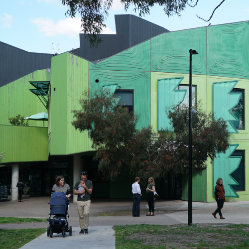 MRACGroup's tweet image. Did you know that syringe distribution from NRCH increased 460% to 2.3Million a year in 2018. Syringe distribution continued to rise 15.4% in the first year of the injecting room compared to the year before.