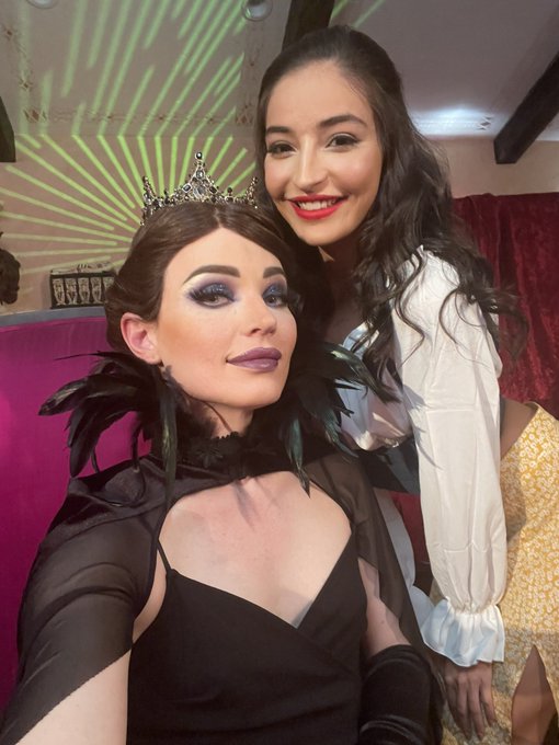 1 pic. Day 2 shooting with this angel @theNatalieMars ✨ for @TransfixedCom 🖤🖤 stay tuned ! https://t<a class="tags" href="/tag/thenataliemars">@thenataliemars</a>