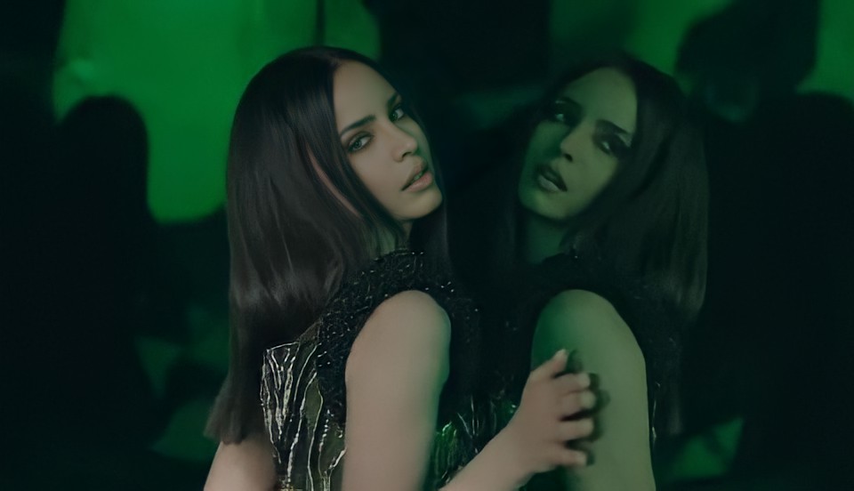 softxcarson's tweet image. e vamos de
Sofia entregou tudo no clipe
HE LOVES ME BUT