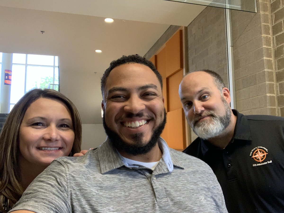 Great first day at Powhatan Middle School ! Thank you to my PHS Admin Family for the visit today ❤️❤️@RVAMASSA @ed4mm