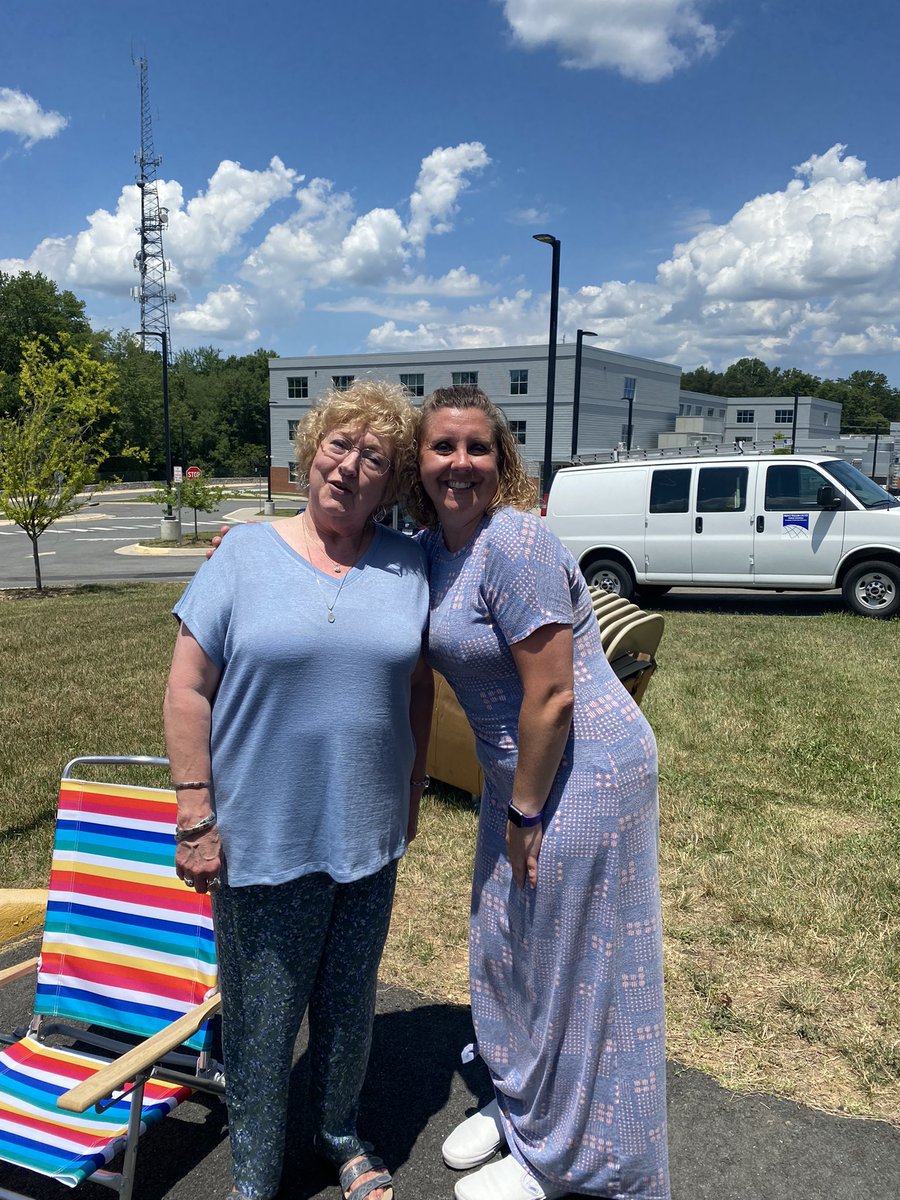 Cassata_PWCS's tweet photo. Bittersweet day yesterday as two members of our team took their next steps into retirement. Excited for them but our Accountability family will miss Peggy and Brenda! Each had over 20 years with PWCS and a sincere commitment to helping students and schools. https://t.co/HV5lhyvLdB