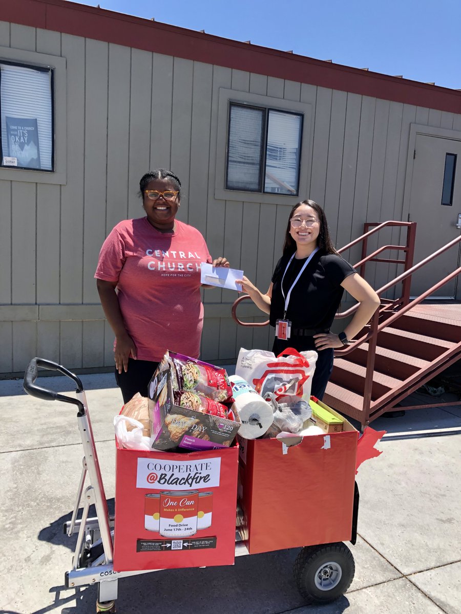 CooperateBlack2's tweet photo. Thank you ALL for contributing to this incredible cause. It sure feels good to support our beautiful city! 

#lasvegas #hopeforthecity #gooddeeds #coworking #coworkers #coworkingcommunity #helpothers #love #coworkingspace https://t.co/fyJlrI3fDM