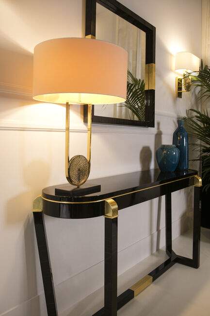 YakoriStore's tweet photo. https://t.co/bDWLHuH6Ea
We have a selection of luxury designer console that combine style, impeccable construction and quality and natural materials.
#console #designconsole #luxuryconsole #moderconsole #furniture #design #home #homedecor #interiordesign https://t.co/93m9UlJnrJ