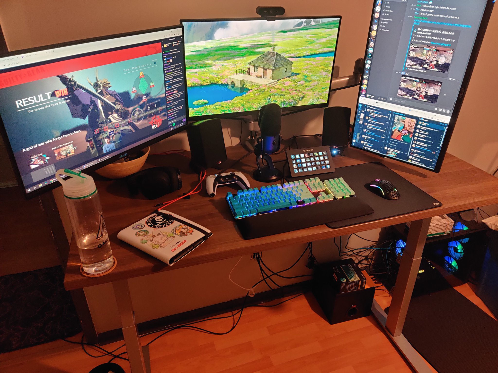 Moist Hotashi on Twitter "the office of hotashi battlestation gains